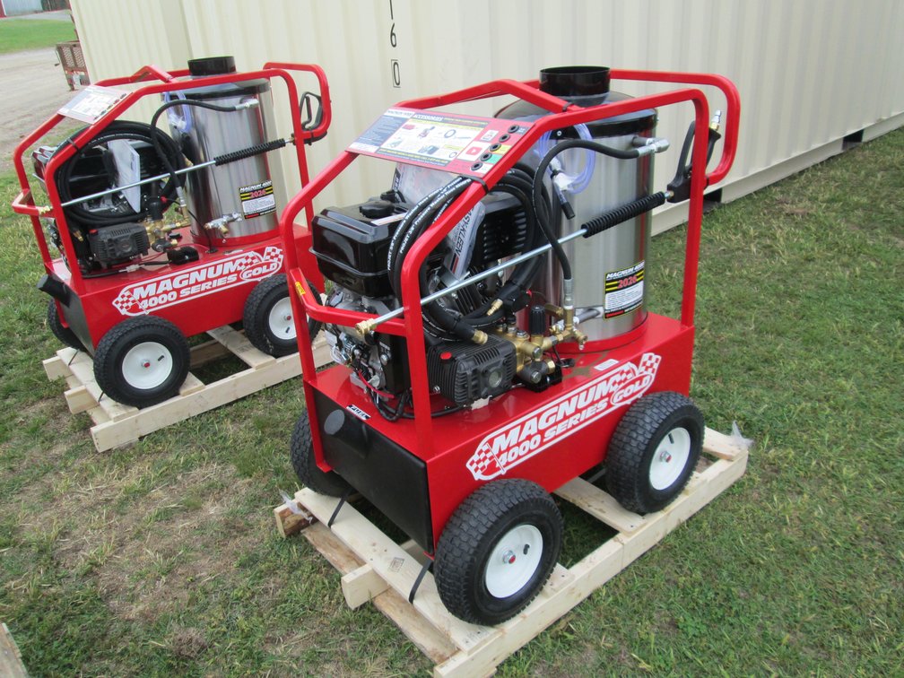 Unused Magnum 4000 Hot Water Pressure Washer 2616119  INV# 46625