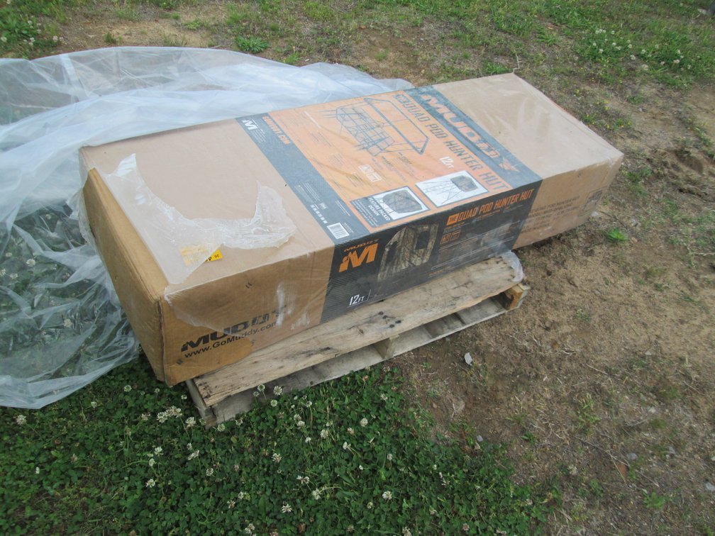 Muddy 12' Quad Pod Hunter Hut  INV# 46666