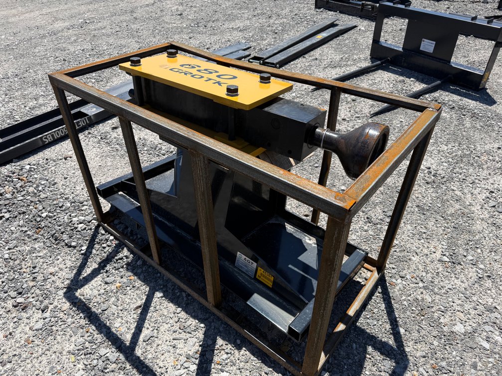 Unused AGT SSHH680 Skid Steer Breaker  SSHH68026020501A INV# 45361