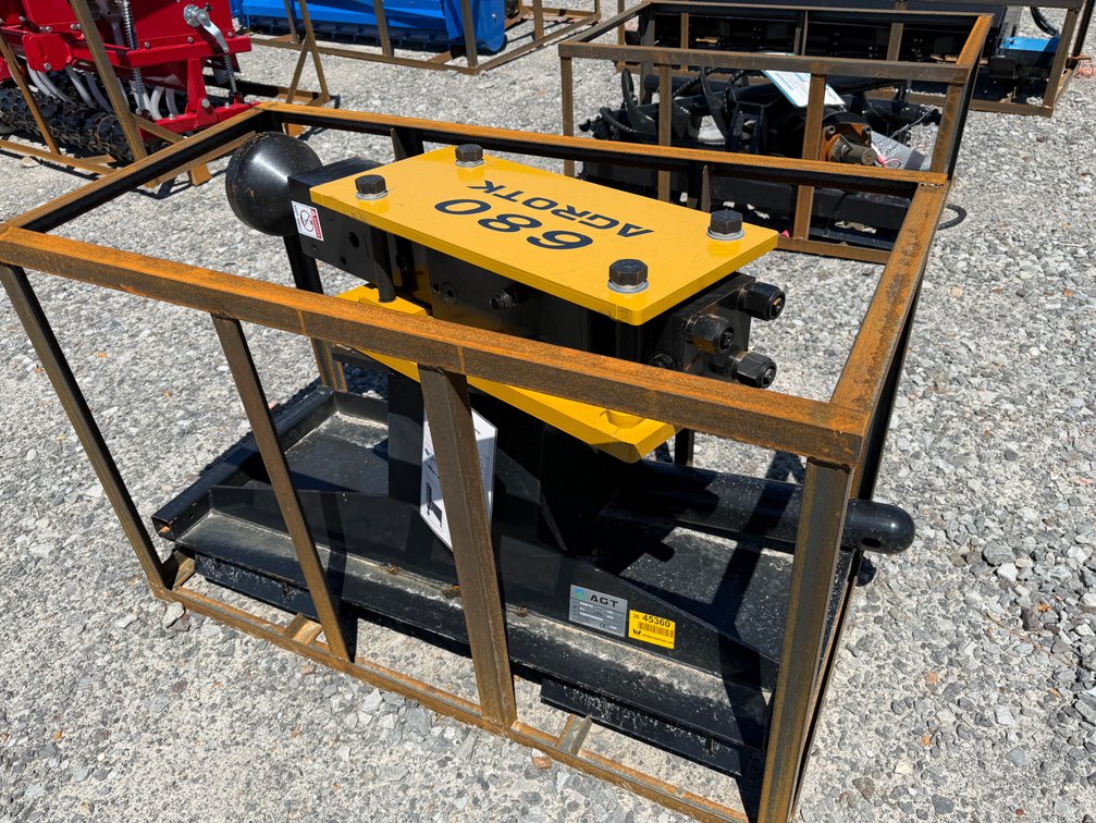 Unused AGT SSHH680 Skid Steer Breaker  SSHH68026020502A INV# 45360
