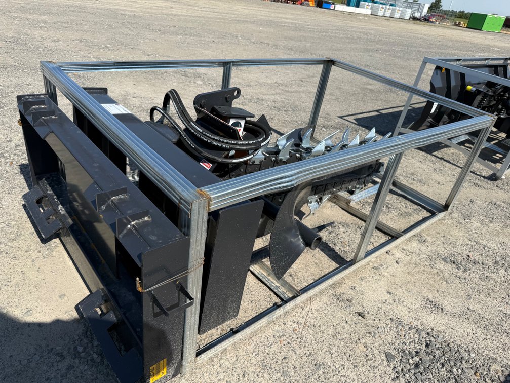 Unused JCT Skid Steer Bale Spear Missing Spears INV# 45746