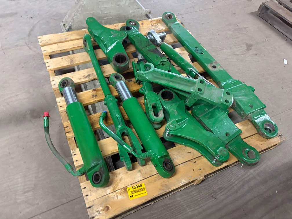 2023 John Deere 6110M 3pt Arms
