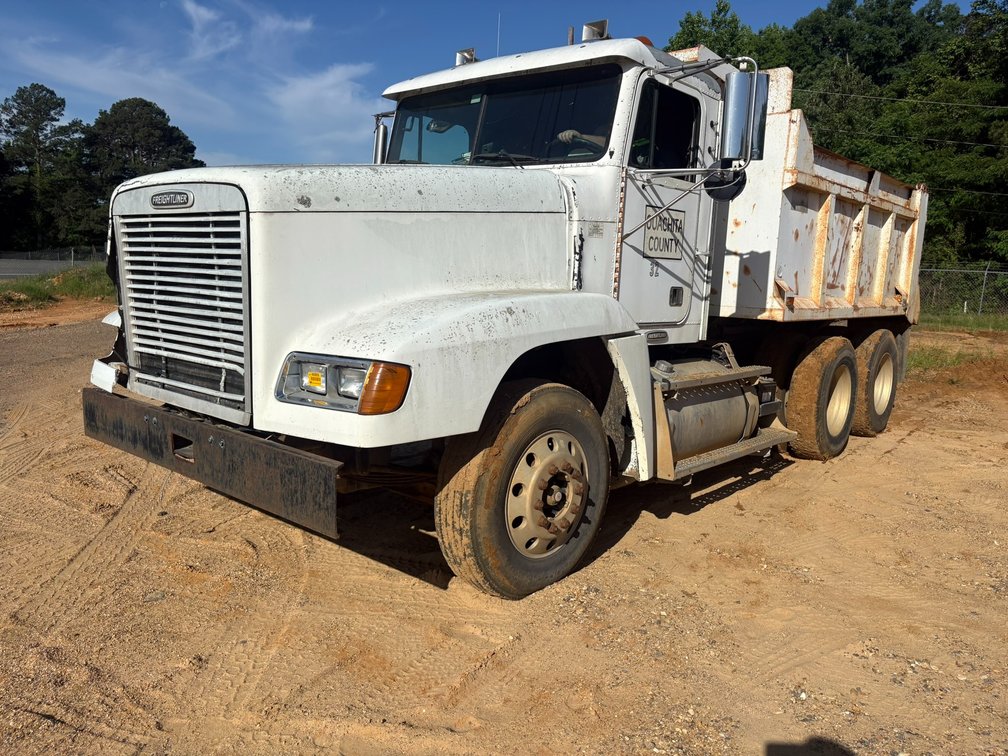 2003 Freightliner  T/A Daycab Dump Truck VIN: 1FUJAHCG53DK22788
