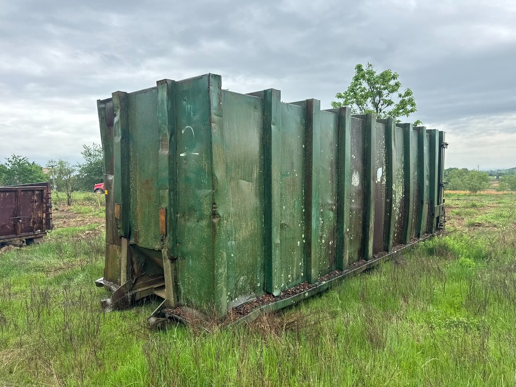 ~23'x~8" Roll Off Dumpster Container
