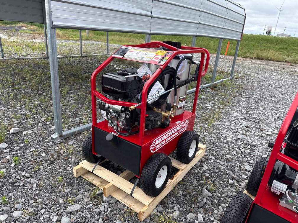 Unused Magnum 4000 Hot Water Pressure Washer 26296 INV# 48269