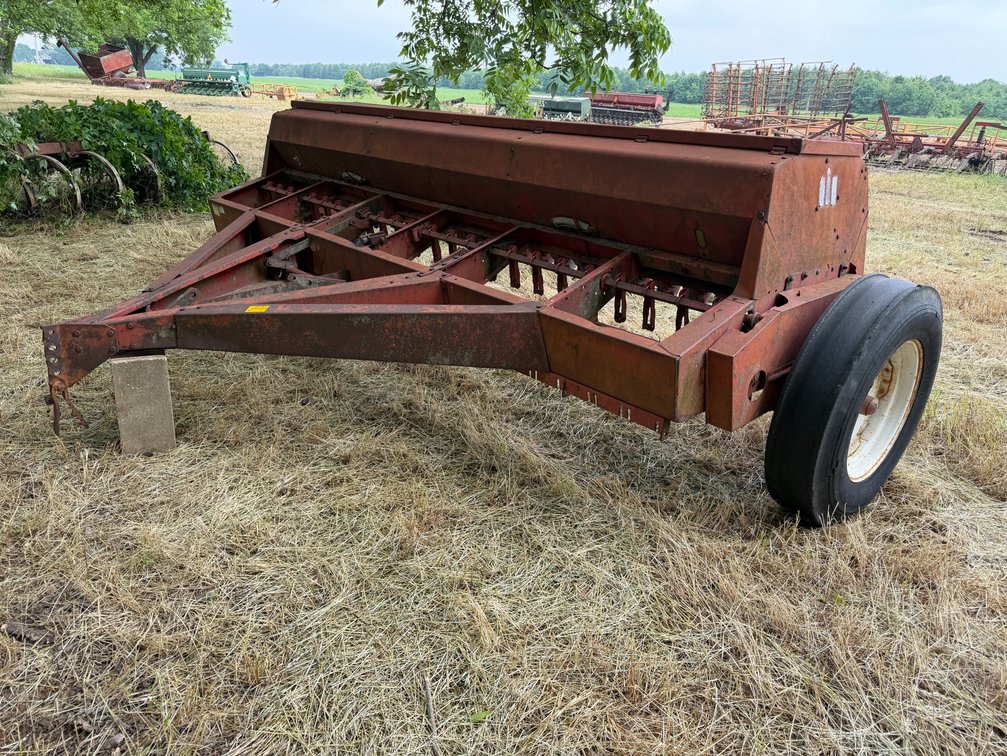 ** International 5100  12'  Grain Drill INV# 48783