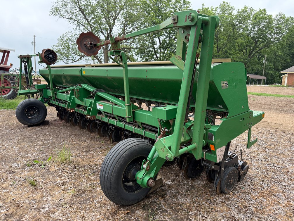 ** Great Plains Solid Stand 2020 20' Grain Drill INV# 48756