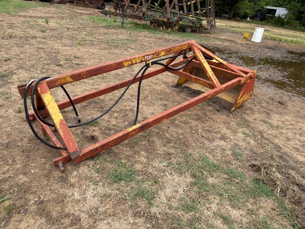 ** PO HOE 41" 3pt Digging Bucket INV# 48766