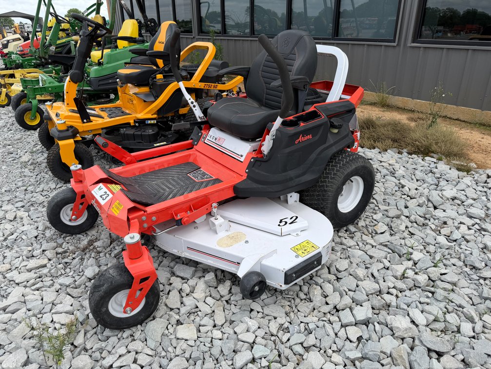 Ariens Ikon 52”  Zero Turn Mower 091175 INV# 49095