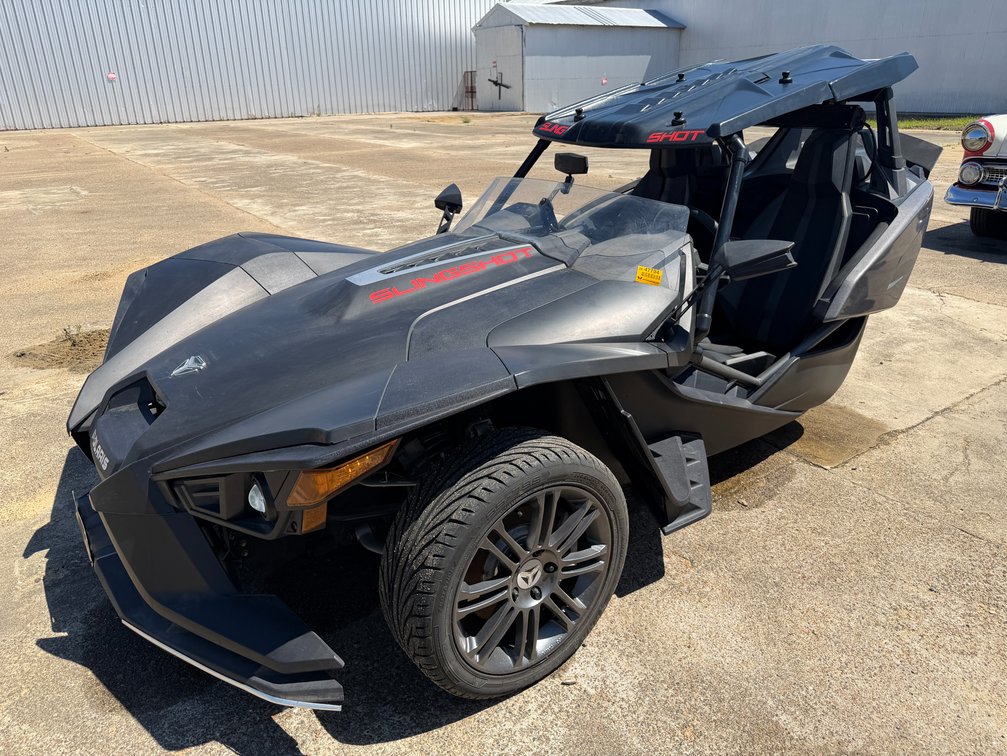 2016 Polaris Slingshot VIN: 57XAASFA3G5111630