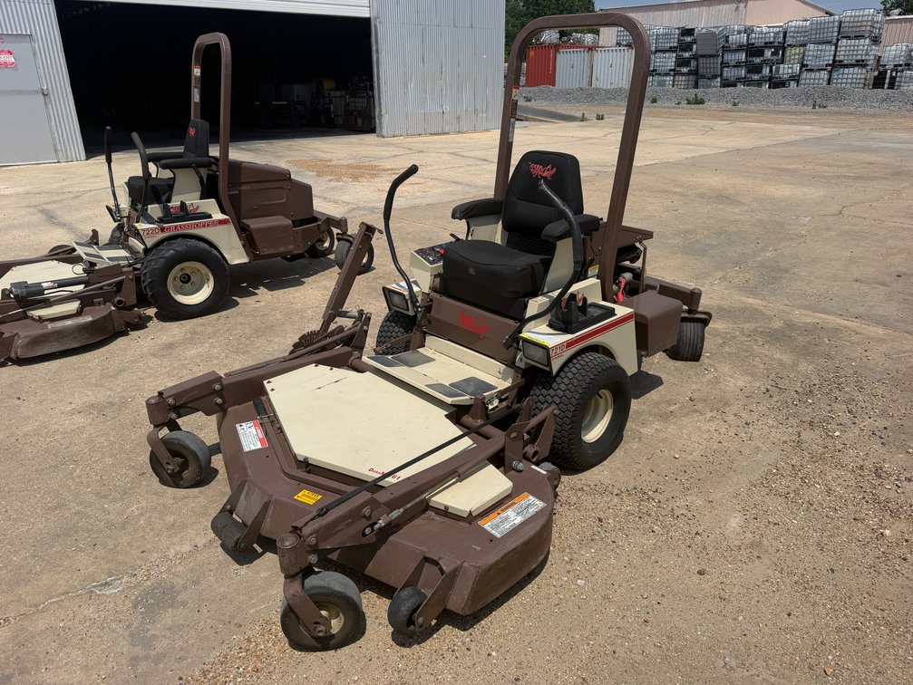 Grasshopper 721D 61" Zero Turn Mower