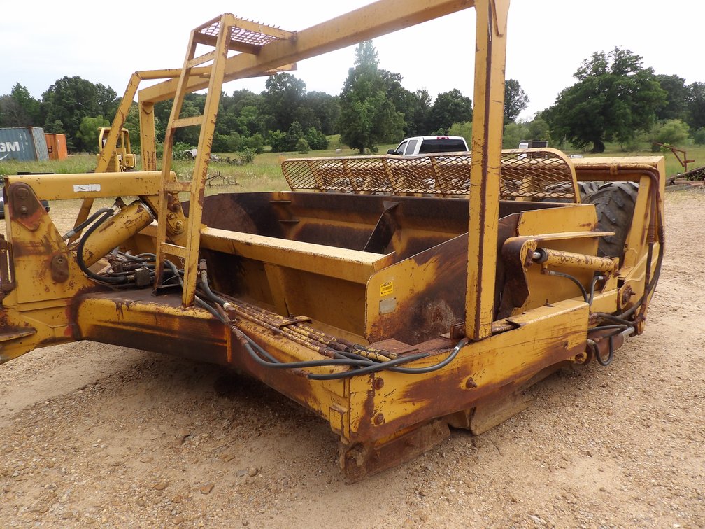 ** Reynolds 12C Dirt Pan 27576 INV# 40867