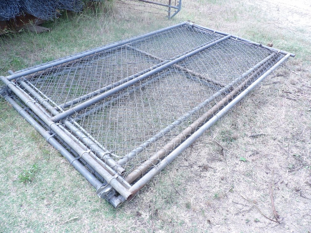 ** ~2500' of 6' Chain Link Fence, (10) Gates, Poles, Wire & Misc INV# 40870