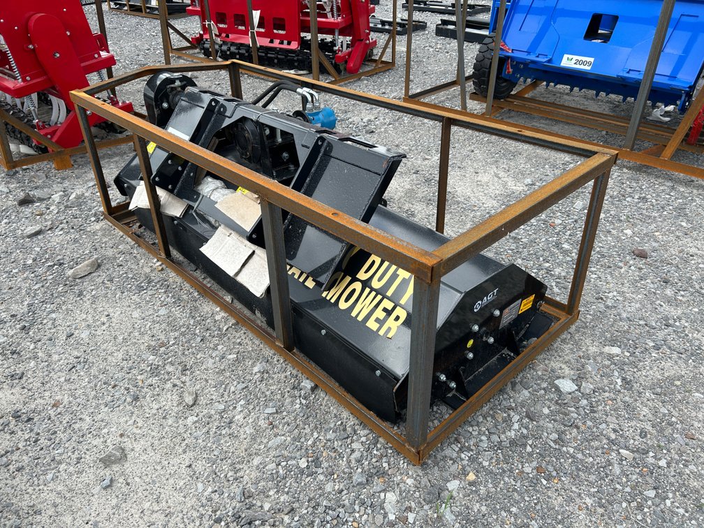 Unused Mower King  SSEFGC175 69" Skid Steer Flail Mower  SSEFGC17526020501A INV# 45371