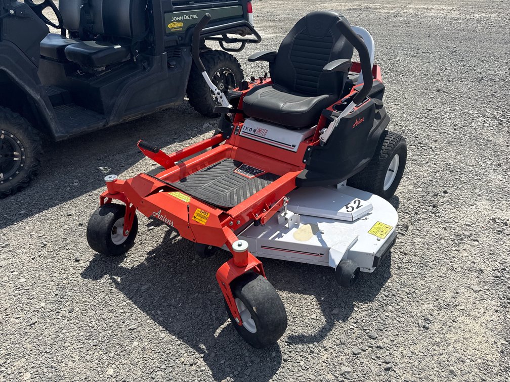 Ariens Ikon 52”  Zero Turn Mower 091175 INV# 49095