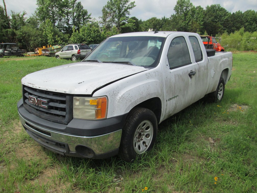 *INOP 2009 GMC Silverado Ext Cab Pickup 2GTEC19C691110181 INV#45836