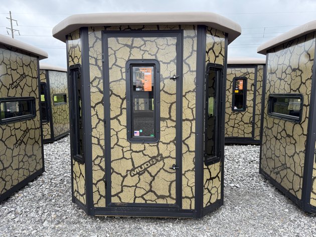 Image for Muddy Bull Blind w/ 10' Tower