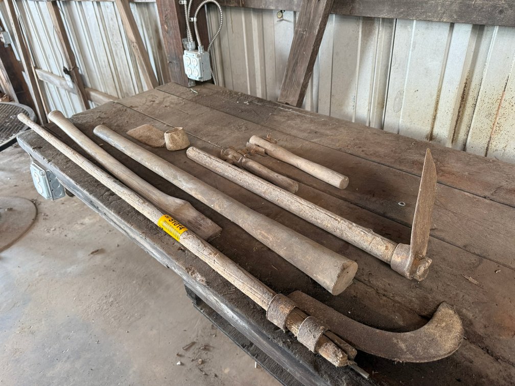 Lot of Antique Tools INV#51014