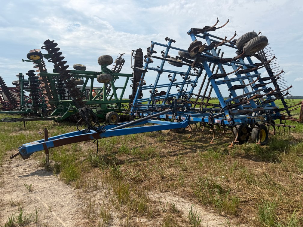 DMI Tiger-Mate II 37' Field Cultivator 720693 INV#51906