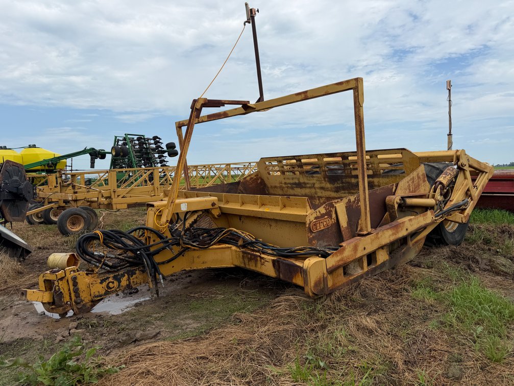 Caterpillar Cepco S180LGPX Dirt Pan FDD00247 INV#51921