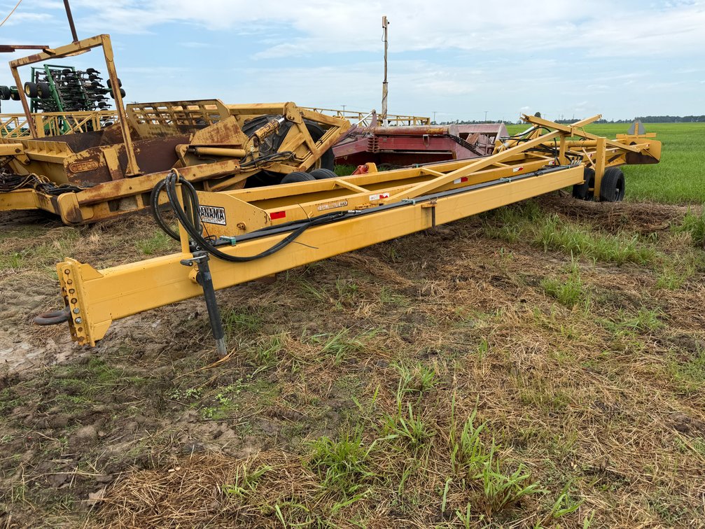 Panama PL480 40' Land Grader Blade INV#51923
