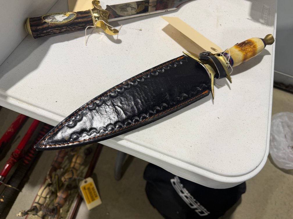 Collectors Knife INV#51178