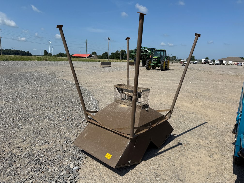 Deer Feeder INV#51378