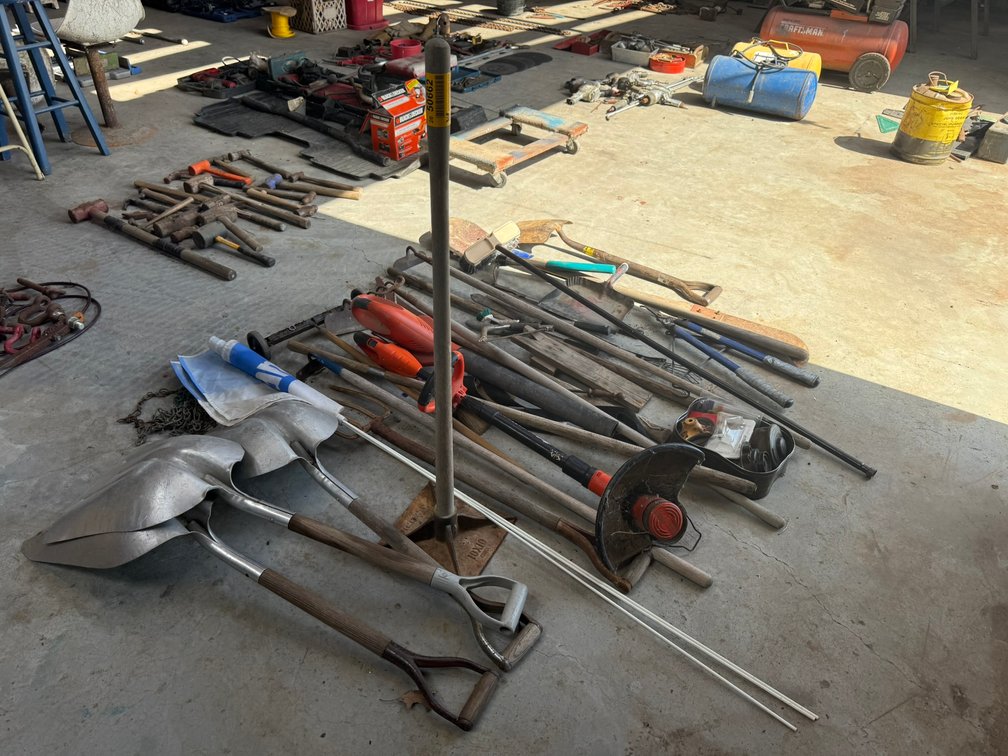 Lot of Yard & Garden Tools INV#50662