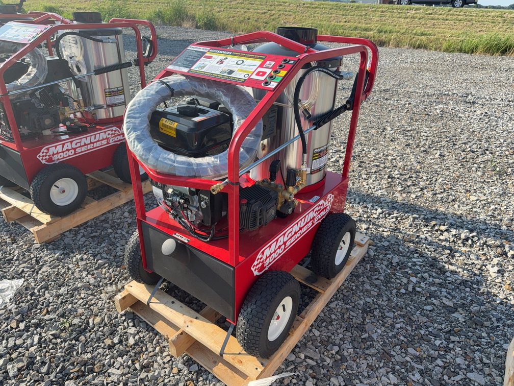 Unused Magnum 4000 Hot Water Pressure Washer 262574 INV#47181