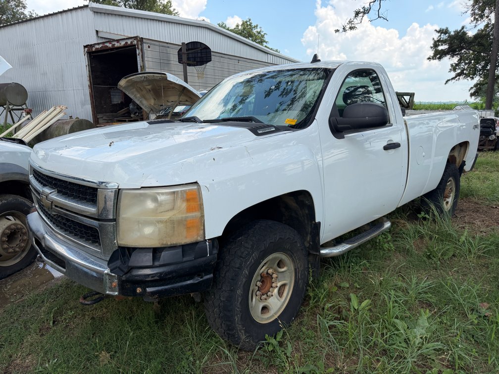 *INOP 2010 Chevrolet Silverado 2500 4x4 Single Cab Pickup 1GC3KVBG0AF127778 INV#51960