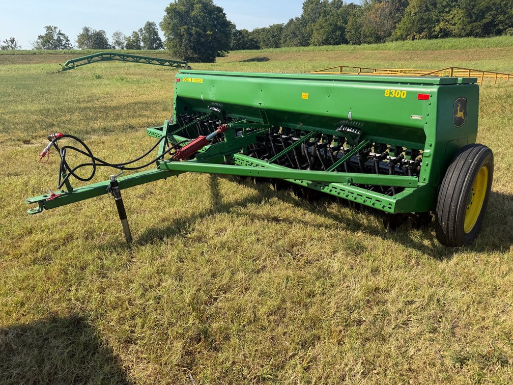 John Deere 8000 12' 6" Grain Drill 025214N INV#54417