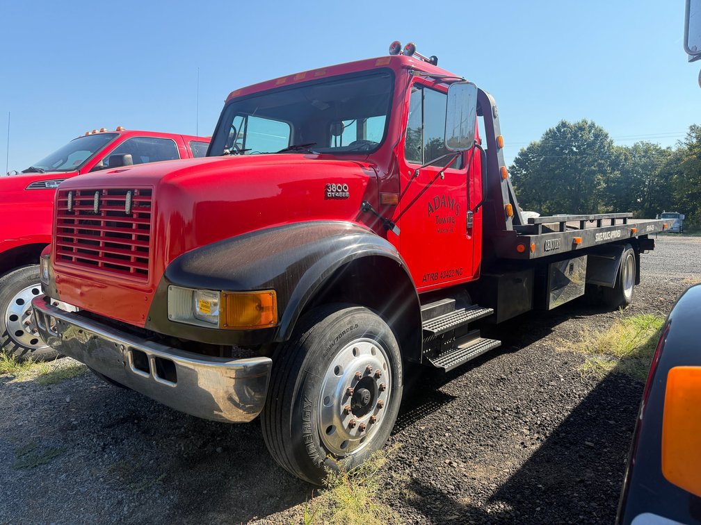 2000 International 4700 S/A Rollback Truck 1HTSCAAN4YH269909 INV#54429