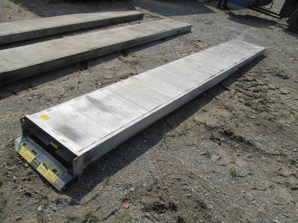 15' Box Truck Ramp INV#53956