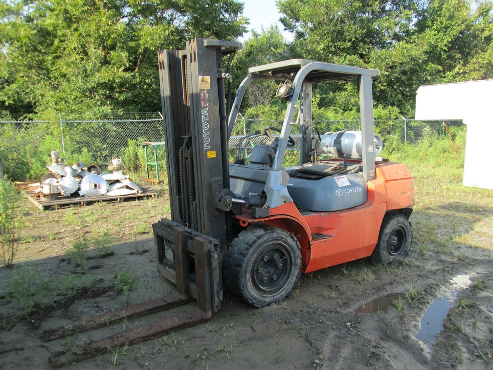 *INOP Toyota 7FGU35 7000lb Cushion Tire Forklift 60663 INV#53861