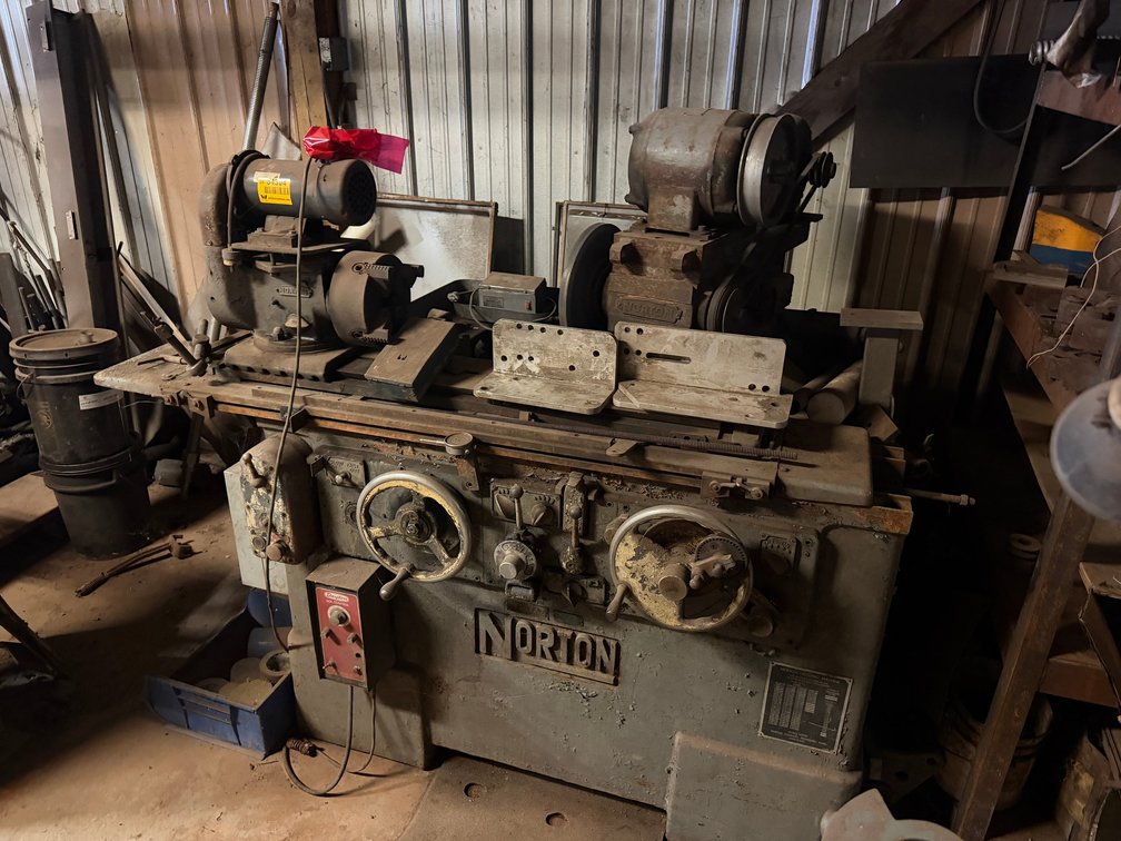Norton Lathe INV#54304 Map Location: Shop 2