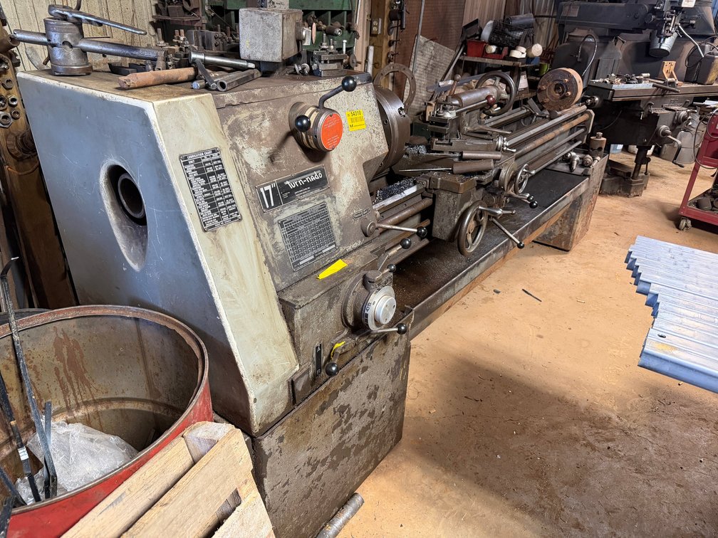 Turn-nado 17" South Bend Lathe INV#54310 Map Location: Shop 2