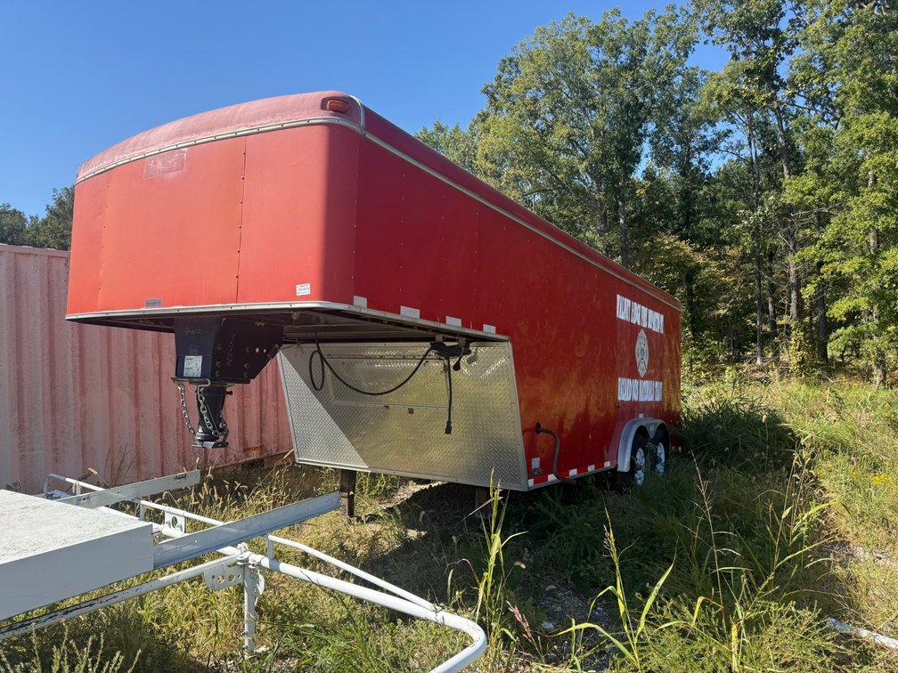 2004 T/A Gooseneck Enclosed Trailer 48BFE24214BD35102 INV#56419