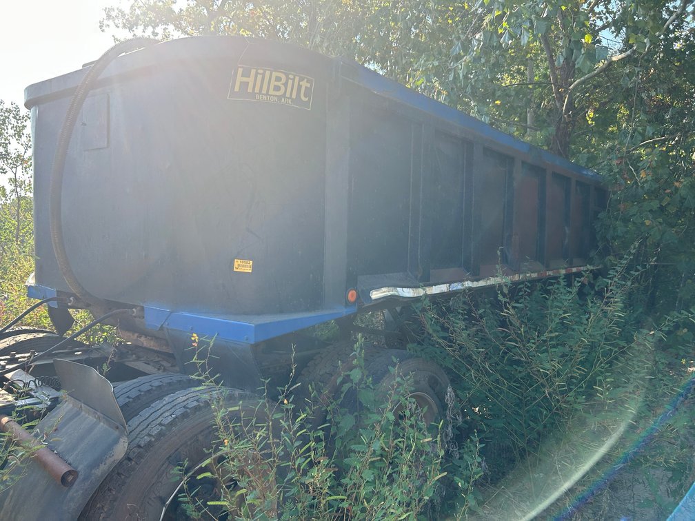 Hi-Bilt T/A ~22' Dump Trailer INV#10582