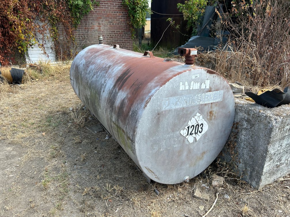 ~1,137 Gallon Fuel Tank INV#55091