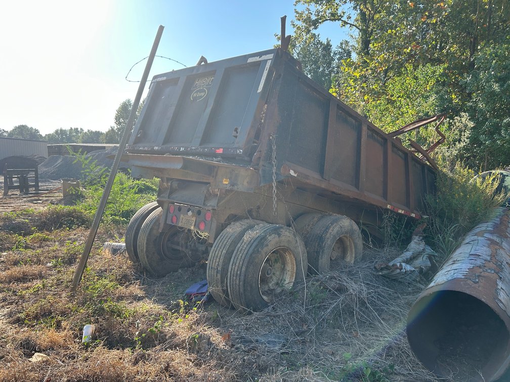 Hi-Bilt T/A 22' Dump Trailer INV#2655000