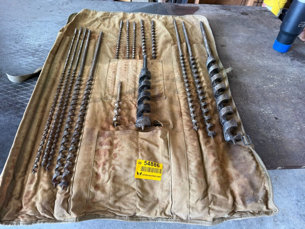 Lot of Drill Bits INV#2654886