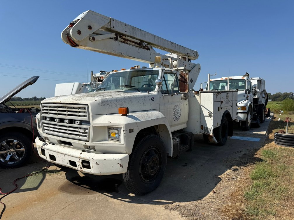 1984 Ford F-600 36' Single Cab S/A Bucket Truck 1FDNK64N7EVA14542 INV#2654866