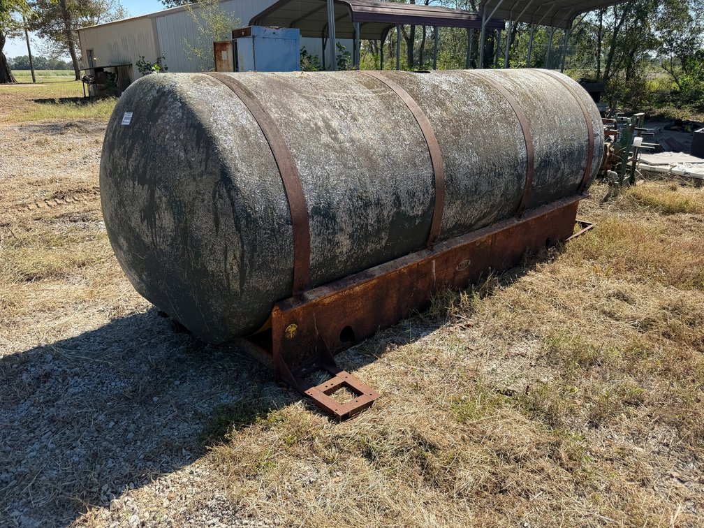 Fiberglass Tank INV#57237