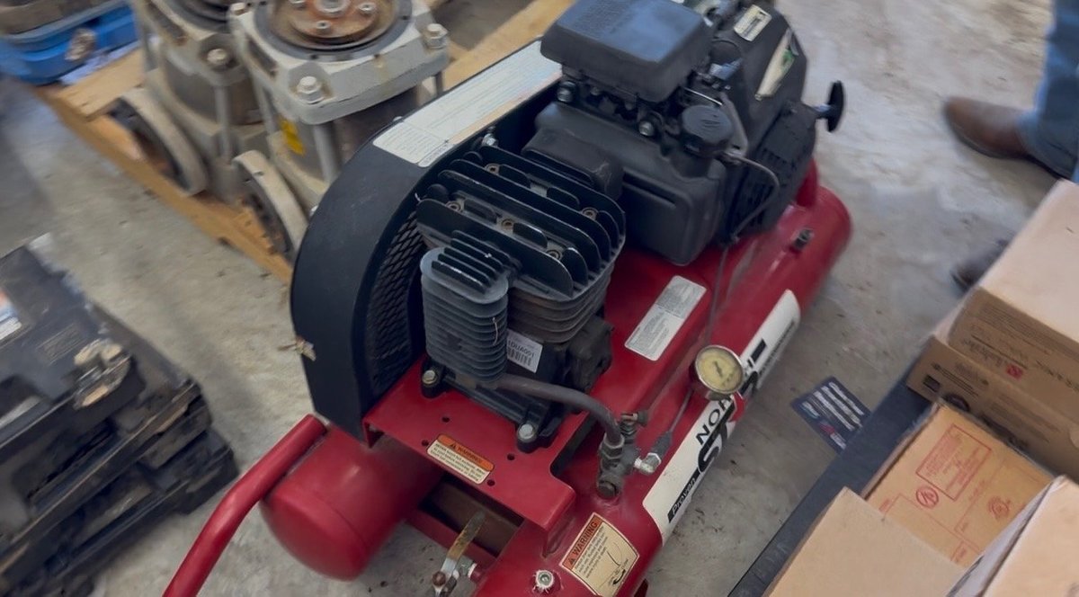 North Star Air Compressor INV#2654911