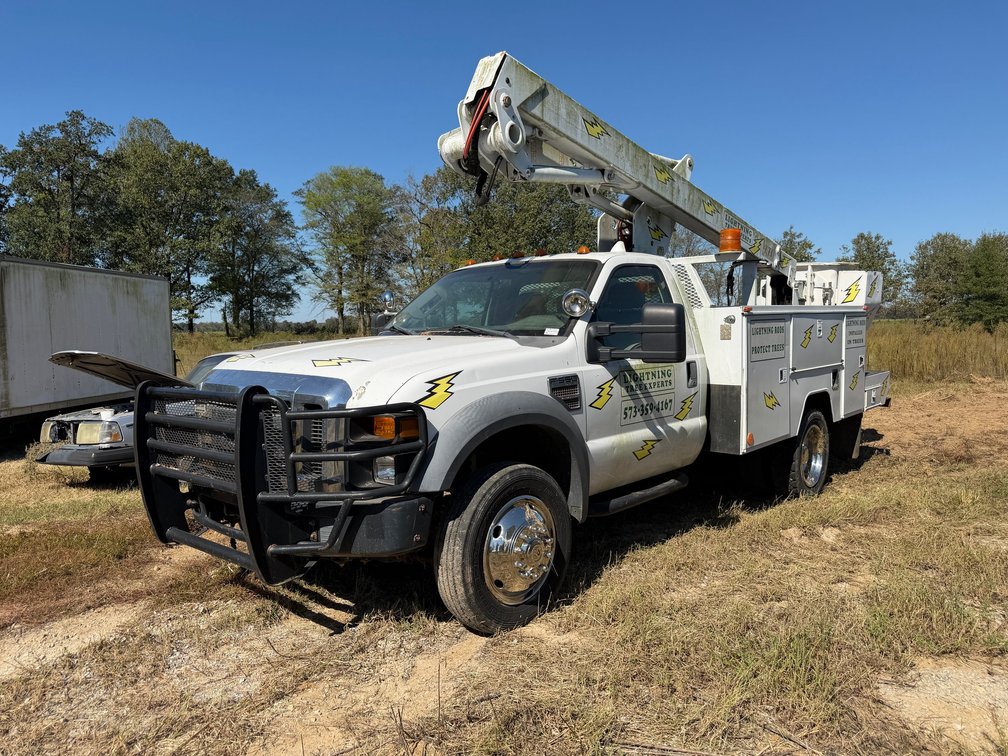 2009 Ford F-550 Single Cab S/A Bucket Truck 1FDAF57R79EA59014 INV#57225