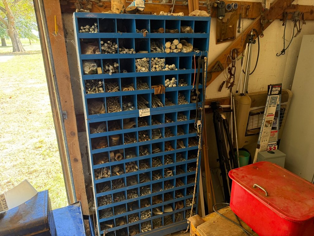 Lot of Bolts & Fastenal Bolt Bin INV#57314