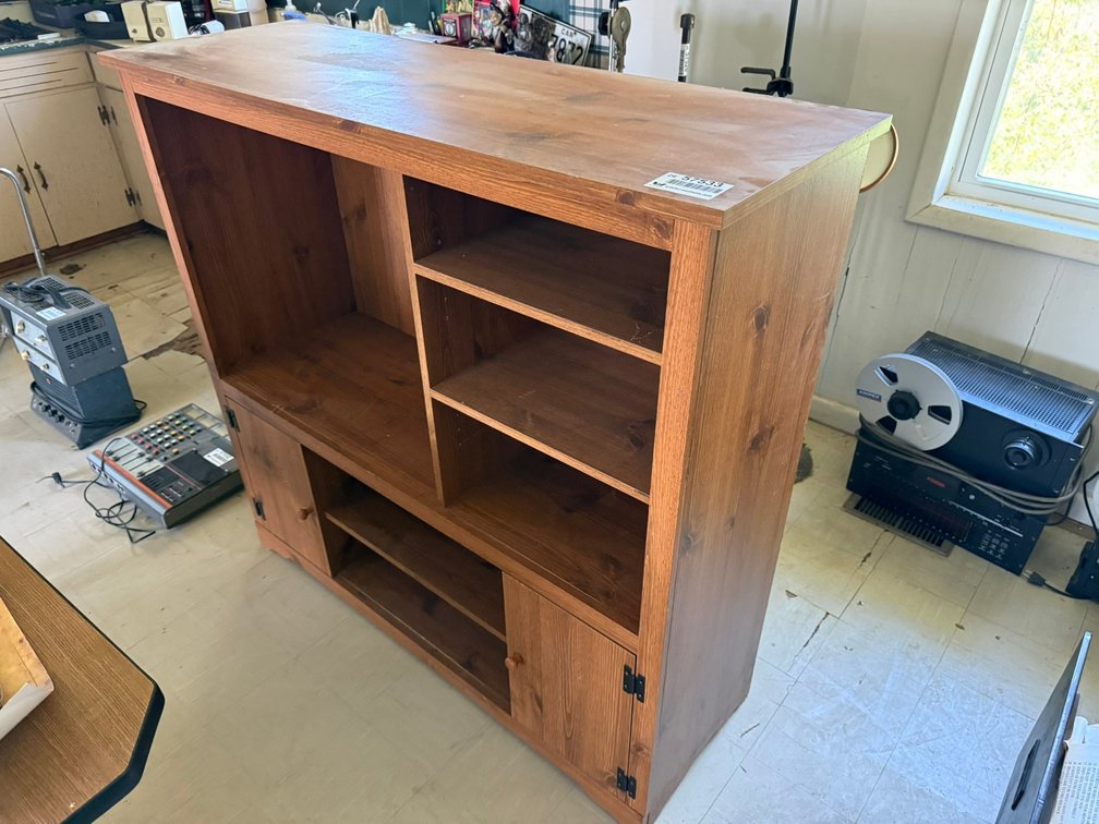 4' x 4' x 16 1/2" Wooden TV Stand INV#57533