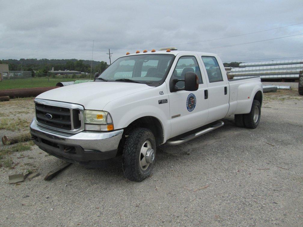 2004 Ford F350 4x4 Crew Cab Pickup 1FTWW33P64ED37476 INV#53994
