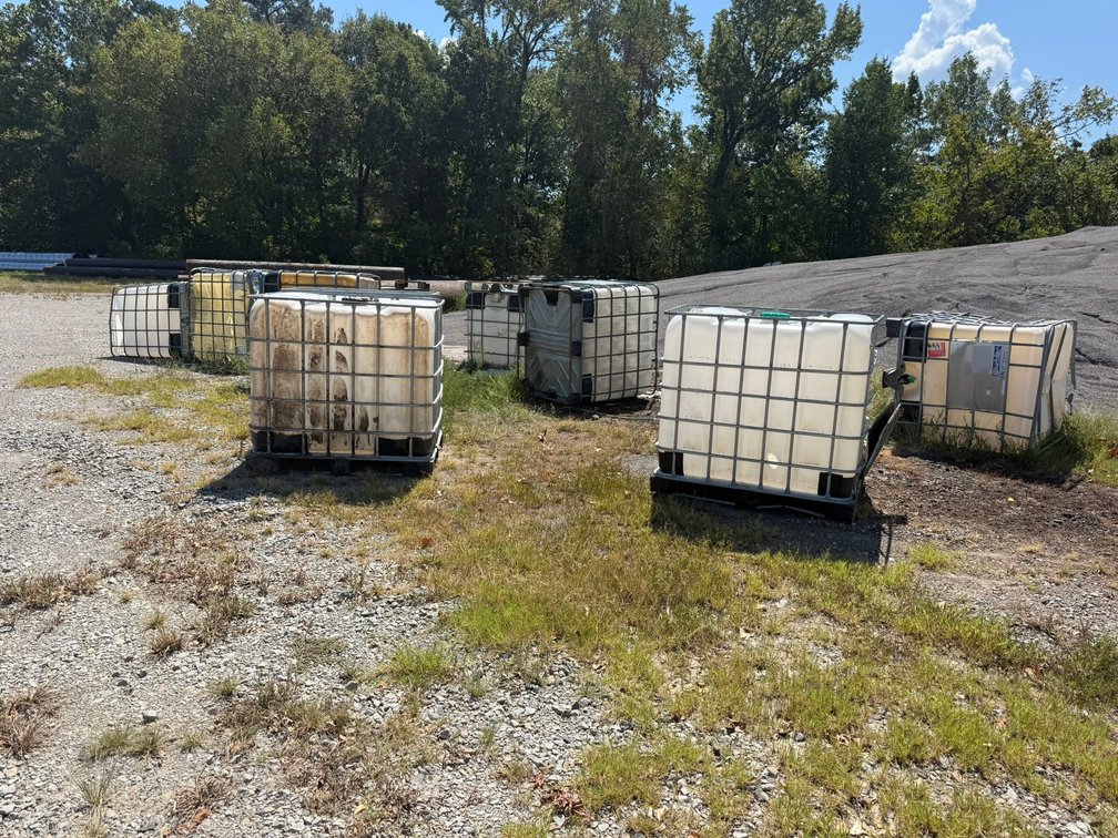 Lot of Poly Tanks w/Cages INV#46843