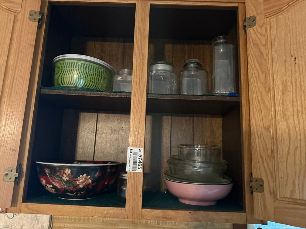 Lot of Bowls & Canisters INV#57465